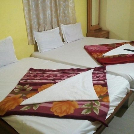 Sri Thanga Harish Cottage イェールカードゥ エクステリア 写真