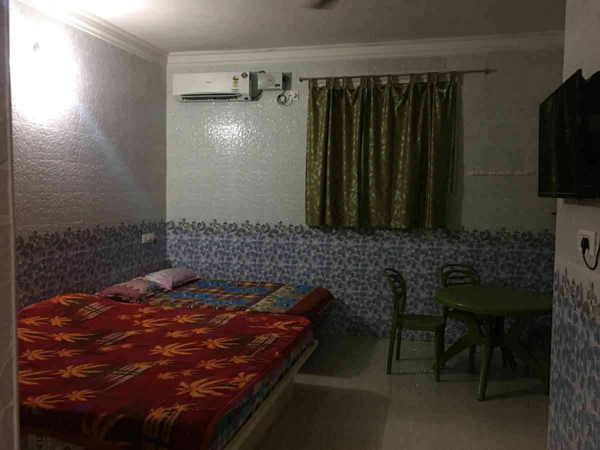 Sri Thanga Harish Cottage イェールカードゥ エクステリア 写真