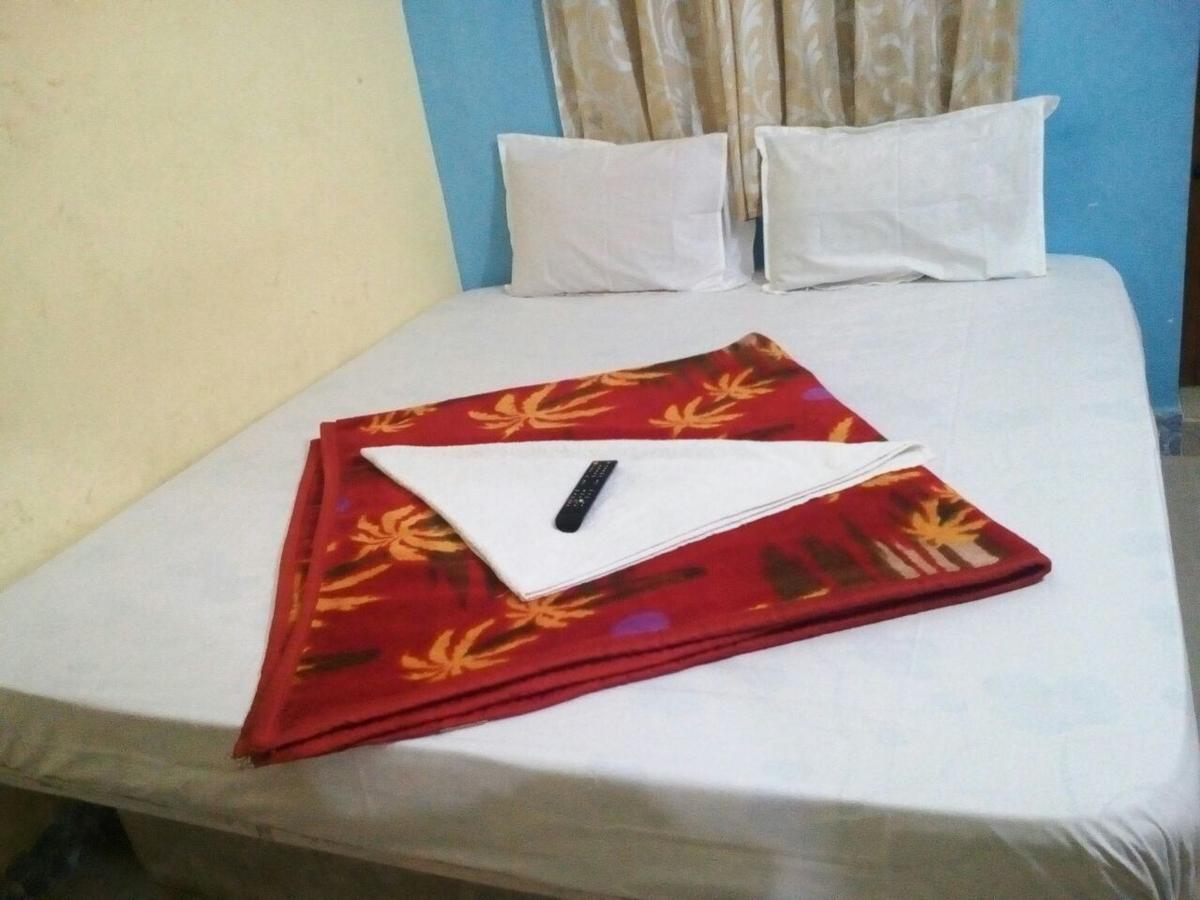 Sri Thanga Harish Cottage イェールカードゥ エクステリア 写真