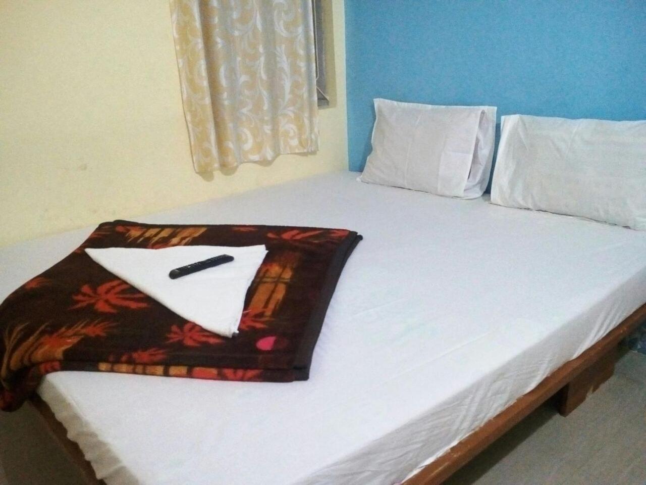 Sri Thanga Harish Cottage イェールカードゥ エクステリア 写真