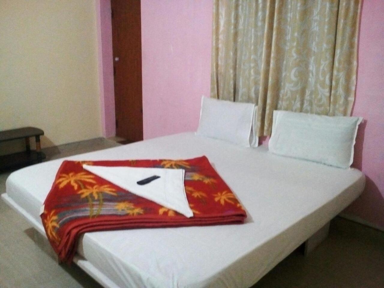 Sri Thanga Harish Cottage イェールカードゥ エクステリア 写真